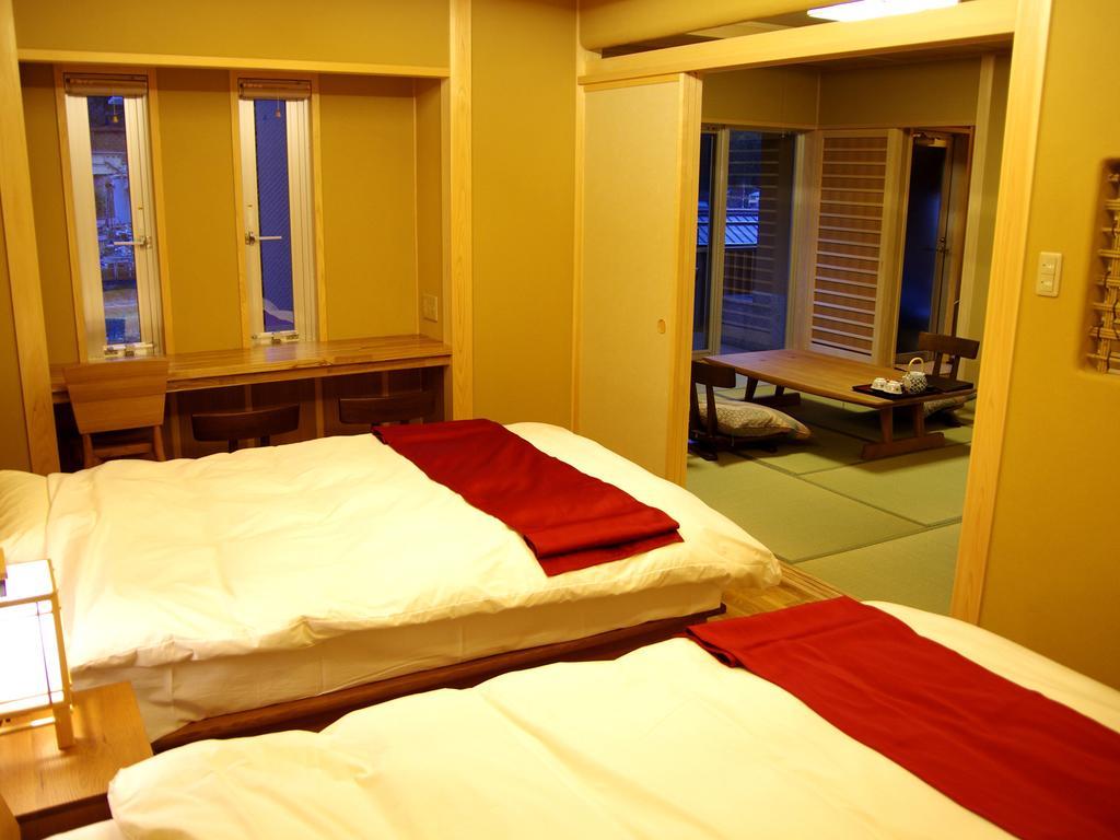 Gero Onsen Yukyunohana Quarto foto
